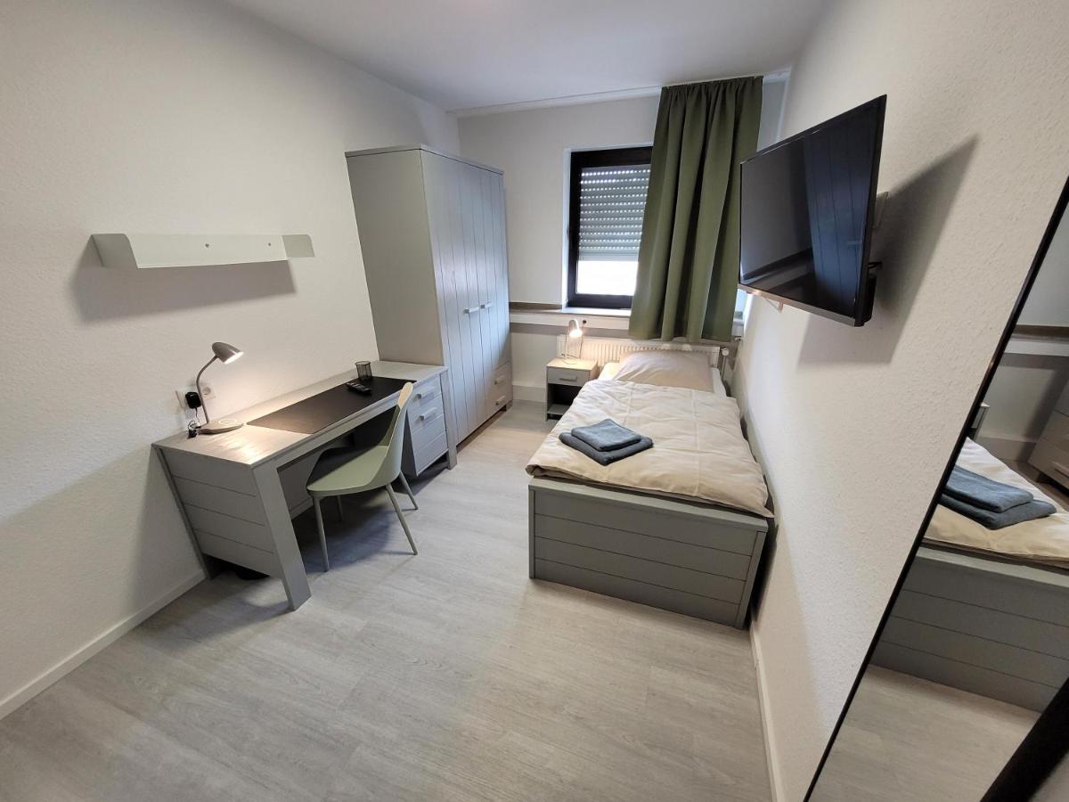 Guesthouse Wi Rooms Jülich Екстериор снимка