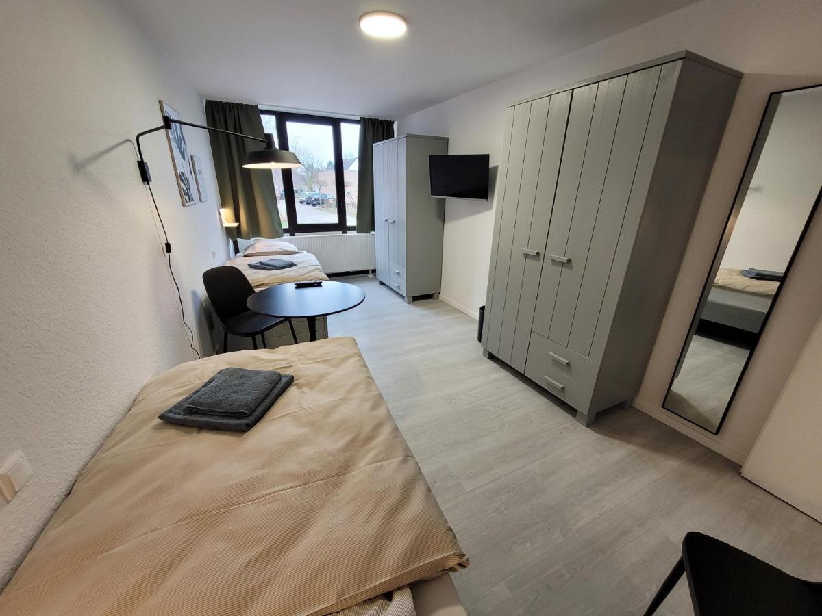 Guesthouse Wi Rooms Jülich Екстериор снимка