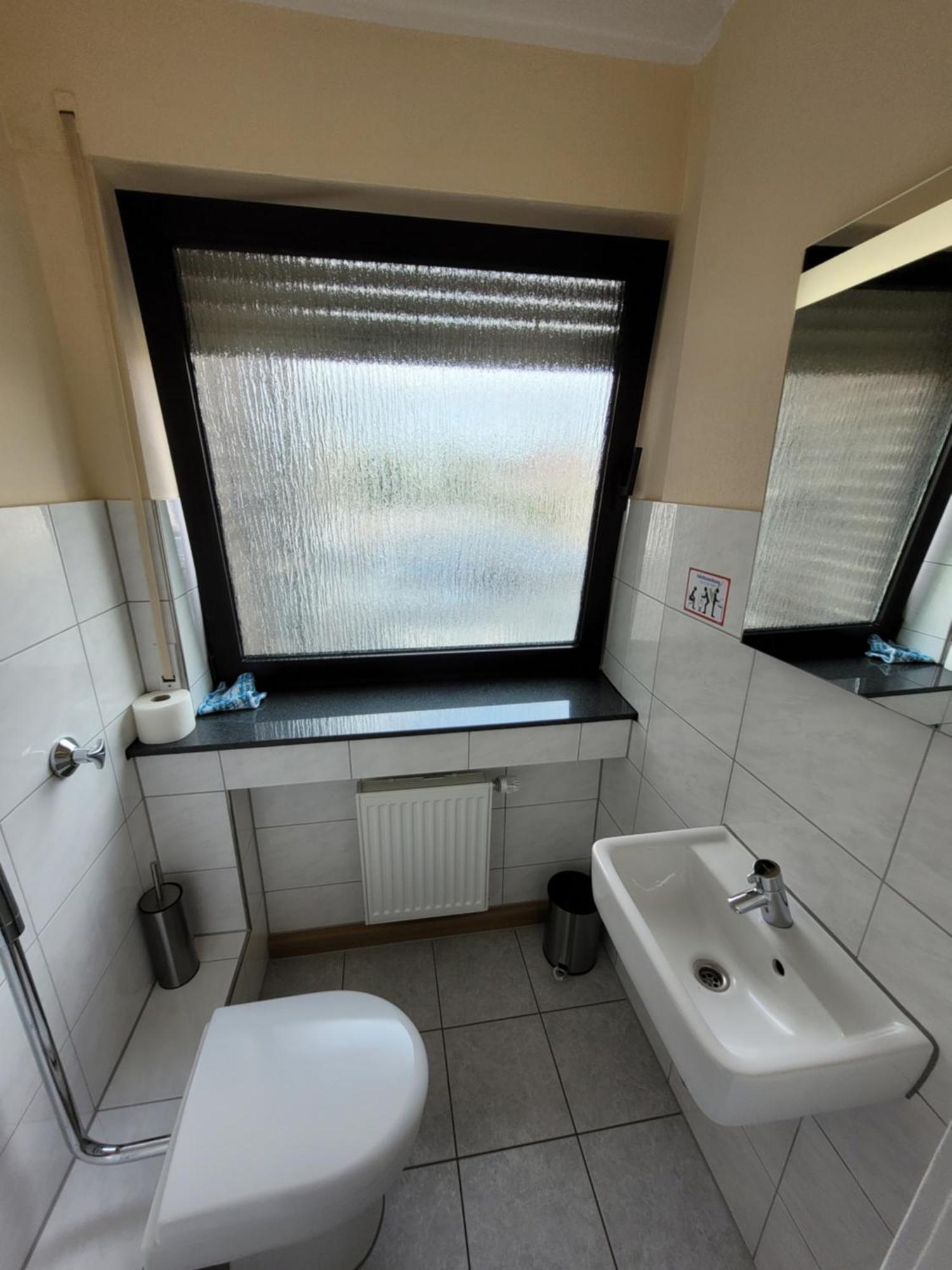 Guesthouse Wi Rooms Jülich Екстериор снимка