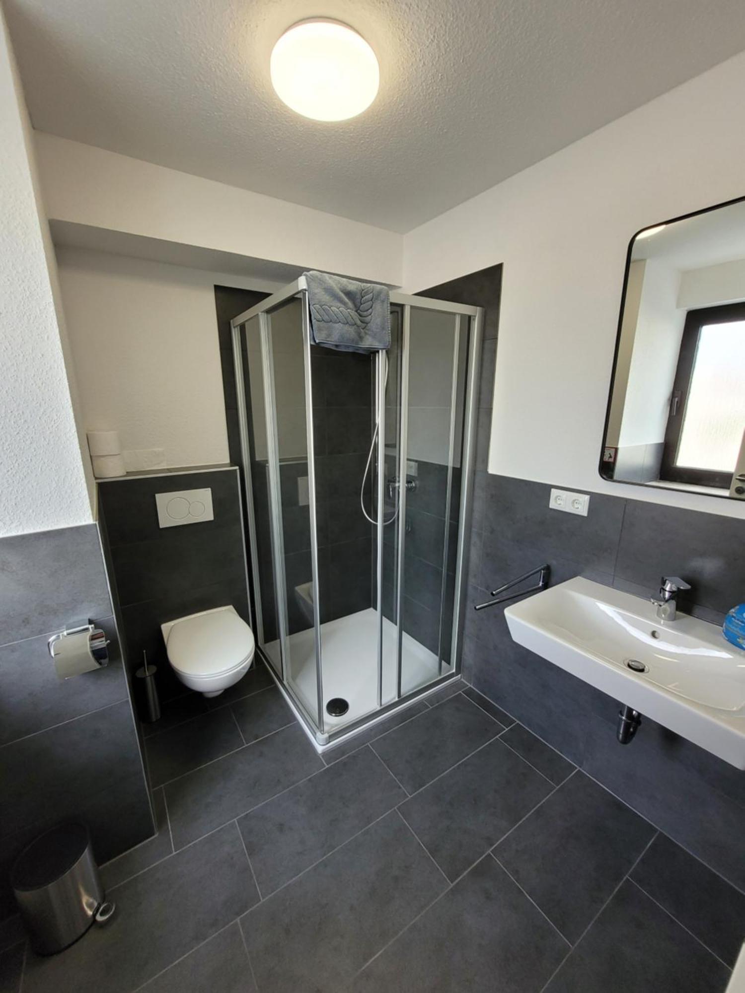 Guesthouse Wi Rooms Jülich Екстериор снимка
