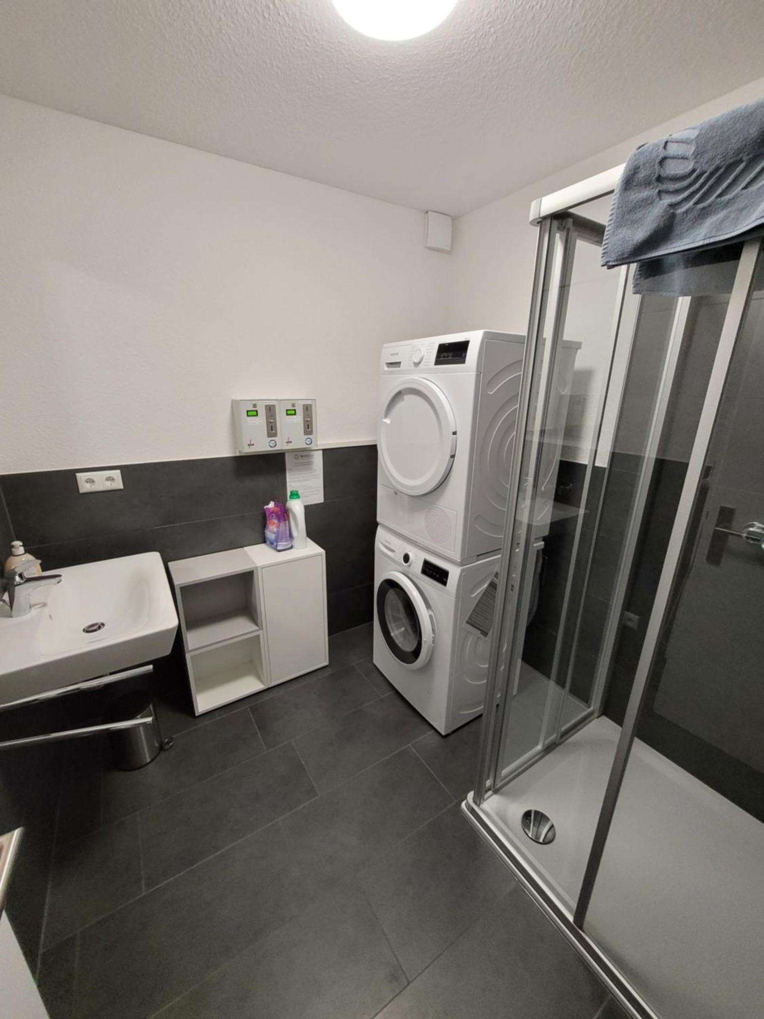Guesthouse Wi Rooms Jülich Екстериор снимка